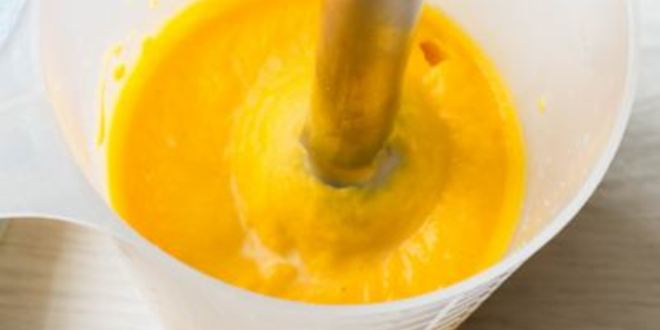 Рецепт стейка из свиной вырезки со смородиновым соусом