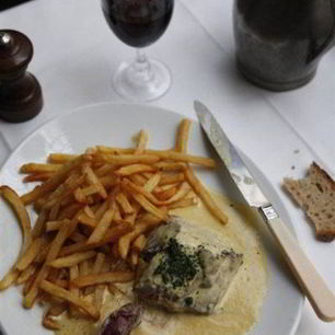 Рецепт Стейка с горчичным соусом и сливочным картофелем