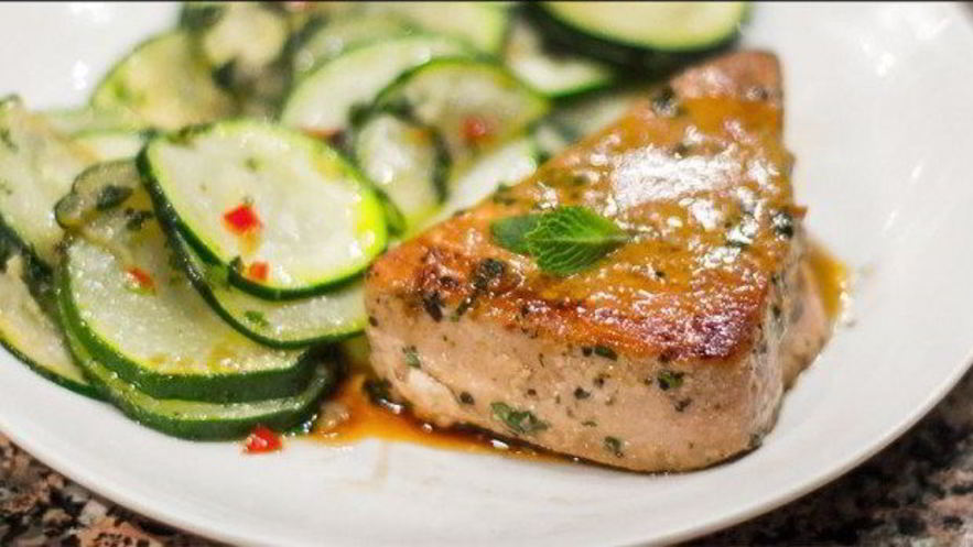 Рецепт стейков из тунца по-маррокански