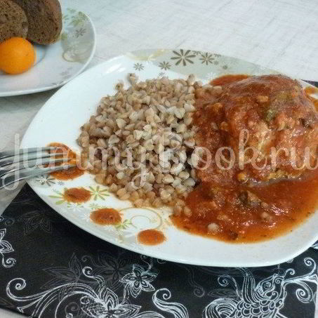 Рецепт Чесночных тефтелей с морковью в остром соусе