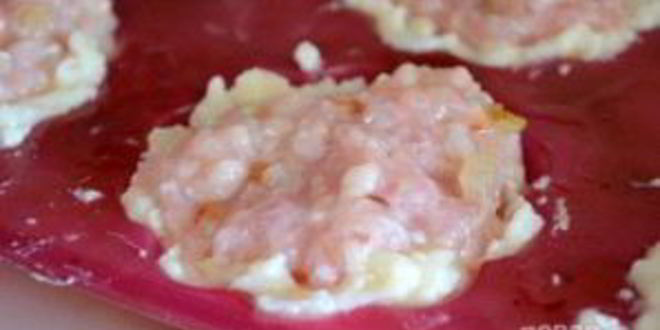 Рецепт куриных тефтелек в картофельных корзиночках