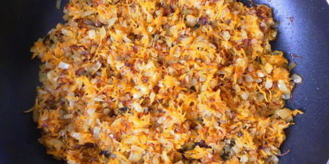 Рецепт мясных тефтелей с рисом и овощами в томатном соусе