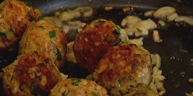 Рецепт мясных тефтелек в томатном соусе