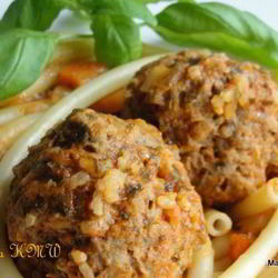 Рецепт Пасты в соусе Балканы и тефтели Ежики