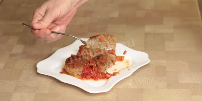 Рецепт постных гречневых тефтелей в томатном соусе