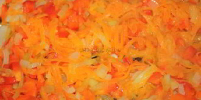 Рецепт тефтелей под сметанным соусом в духовке