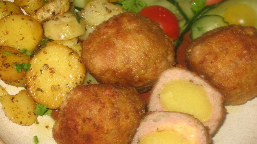 Рецепт тефтелей с картофелем