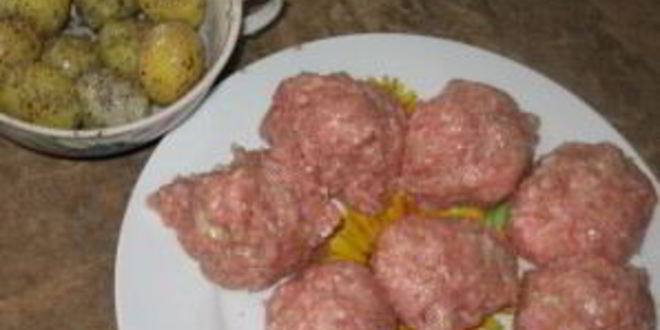 Рецепт тефтелей с картофелем