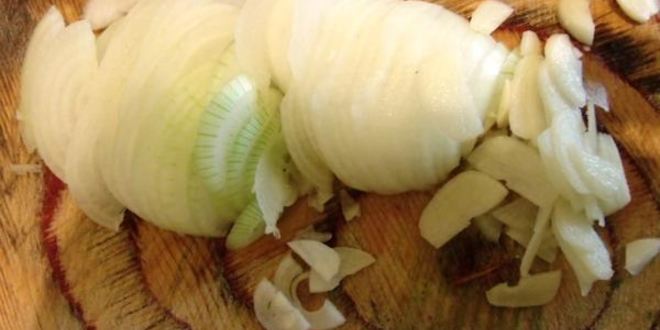 Рецепт тефтелей со сметанным соусом