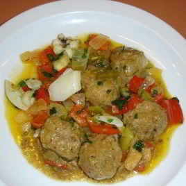 Рецепт Тефтелей, тушенных с овощами