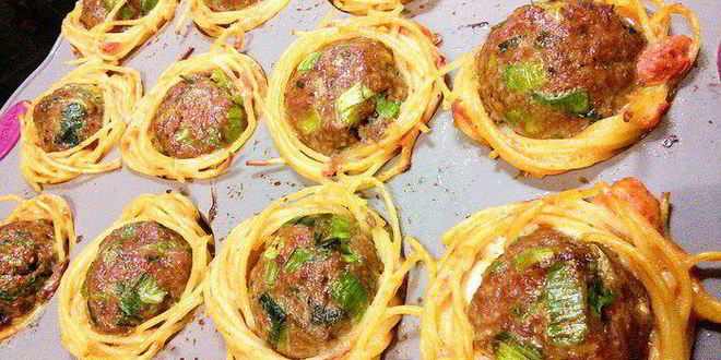 Рецепт тефтелей в гнездах из спагетти