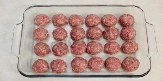 Рецепт тефтелей в сливочном соусе в духовке