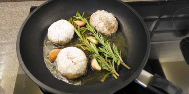 Рецепт тефтелей в сливочном соусе