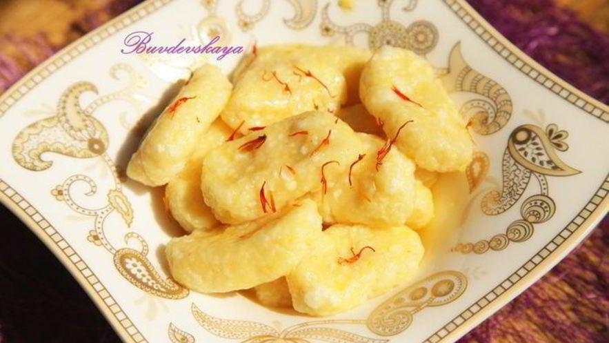 Рецепт ленивых вареников с шафраном и лимонной цедрой