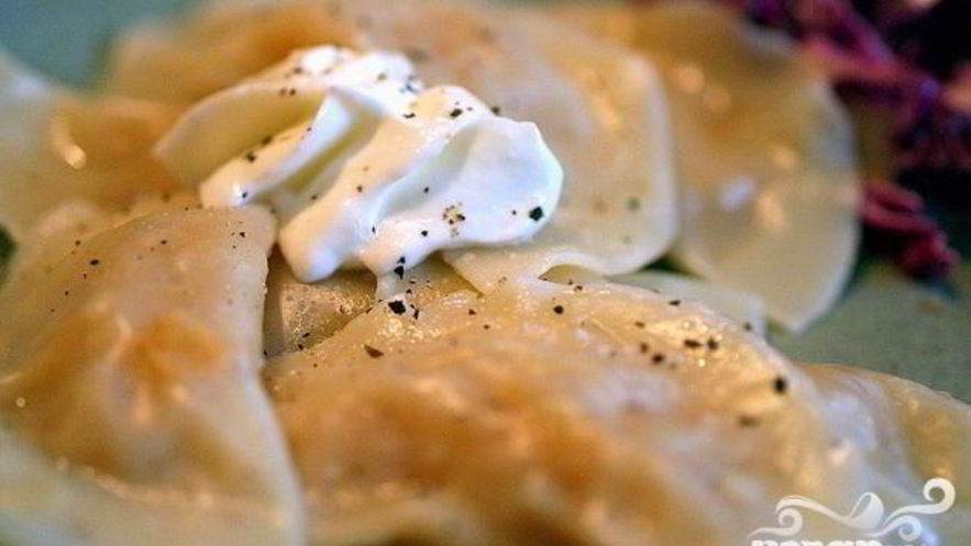 Рецепт вареников с картофелем и луком