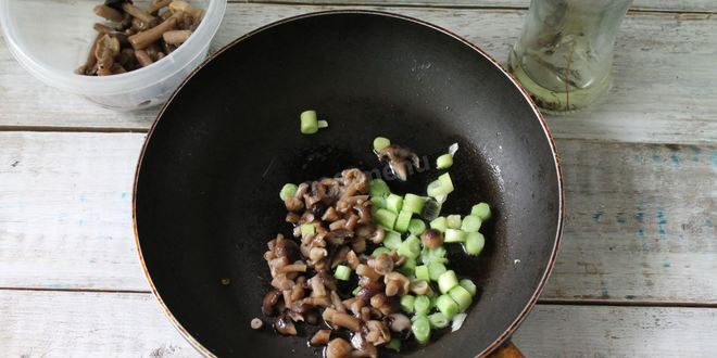 Рецепт вареников с картошкой и грибами