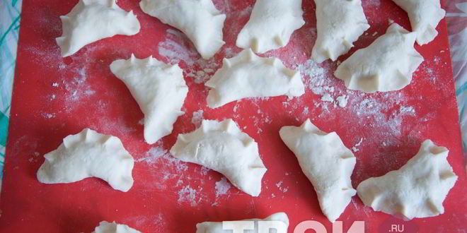 Рецепт вареников с клубникой