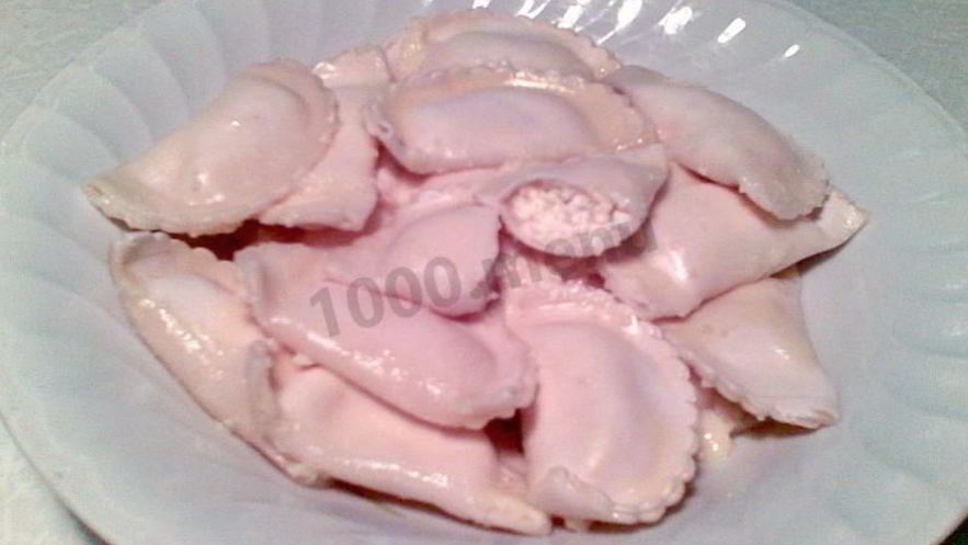 Рецепт вареников с медовой сметаной