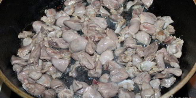 Рецепт жаркого из куриных потрошков
