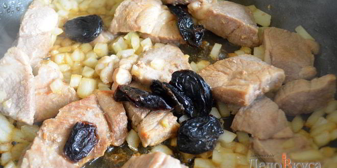 Рецепт жаркого по-домашнему с мясом и грибами