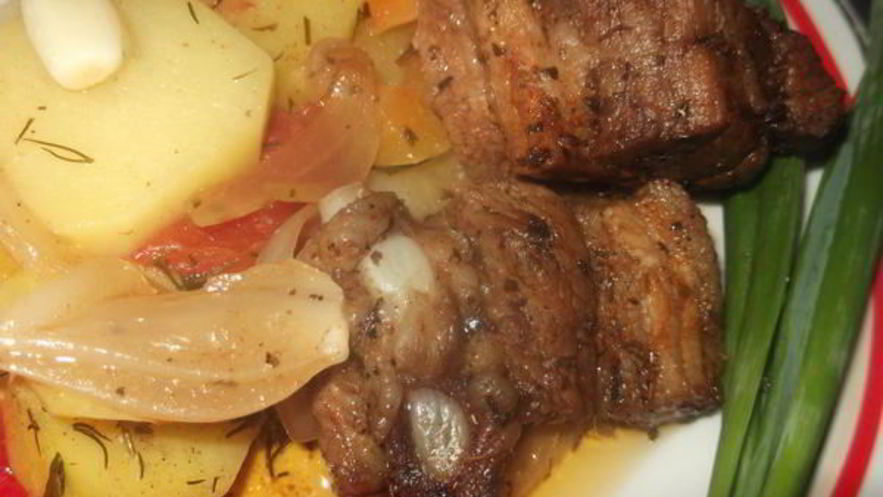 Рецепт жаркого с овощным рагу