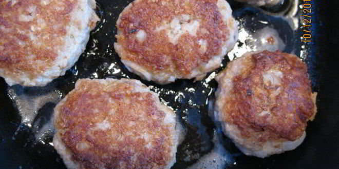 Рецепт жаркого в горшочках с котлетами