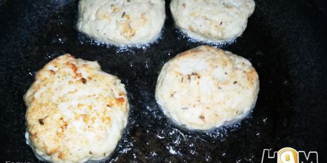 Рецепт куриных зраз с сухофруктами и апельсиновым соусом