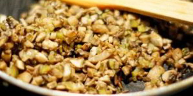 Рецепт мясных зраз с грибами