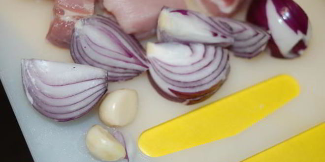 Рецепт мясных зраз с сыром и яйцом