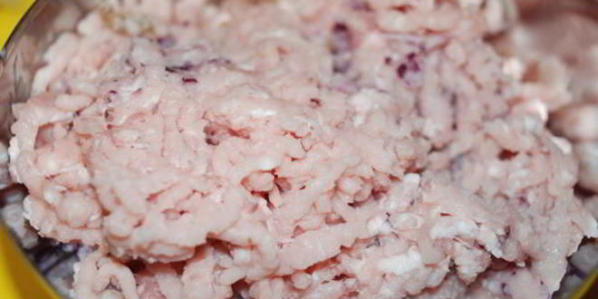 Рецепт мясных зраз с сыром и яйцом