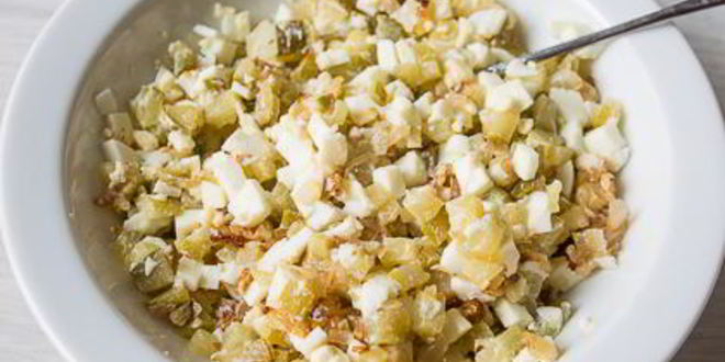 Рецепт свиных зраз с солеными огурцами