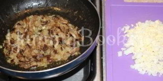 Рецепт зраз с грибами и яйцом