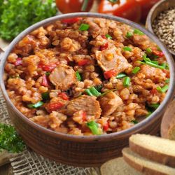 Рецепт Гречки в горшочках с овощами