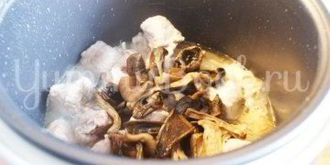 Рецепт гречневой каши с мясом и грибами в мультиварке