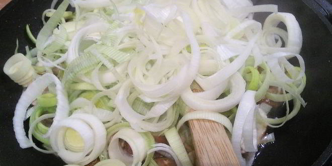 Рецепт гречневой каши с шампиньонами в мясном хлебце