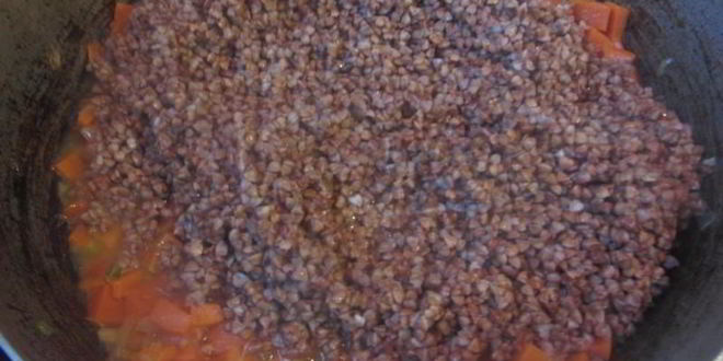 Рецепт тушеной гречневой каши с тыквой