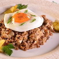 Каша Старокиевская с телячьими мозгами и грибами