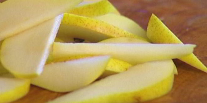 Рецепт кукурузной каши с грушей, изюмом и клюквой