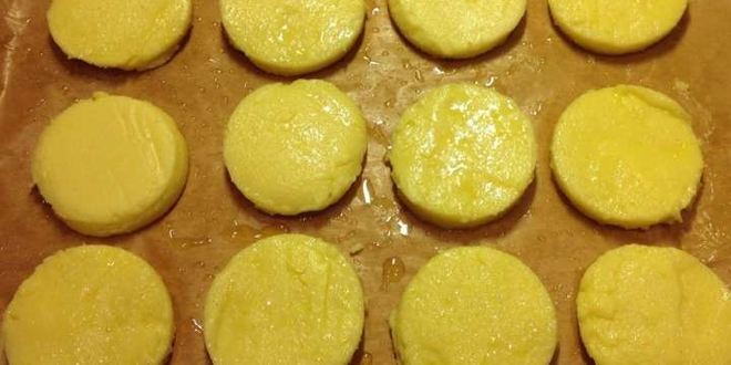 Рецепт поленты с сыром и помидорами