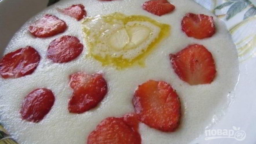 Рецепт манной каши с ягодами