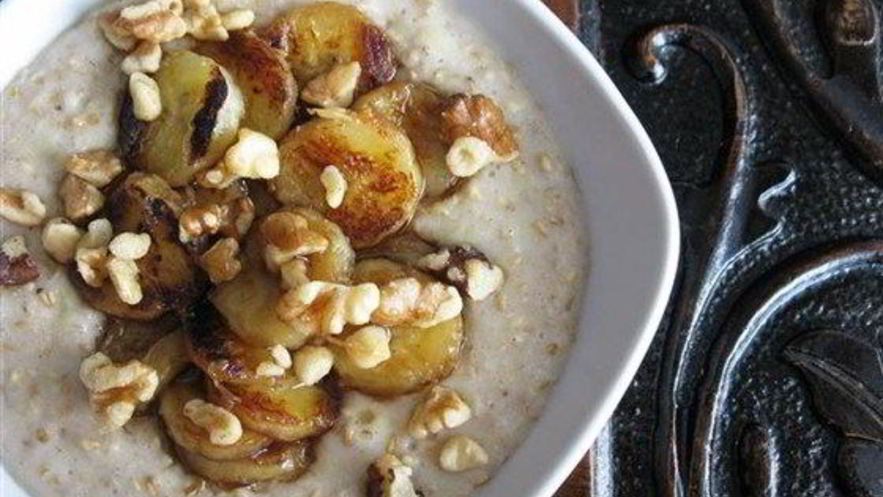 Рецепт овсяной каши с банановым топпингом