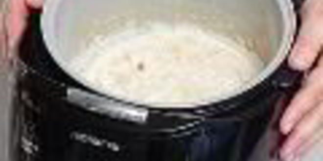 Рецепт овсяной каши с яблоком, изюмом и корицей в мультиварке