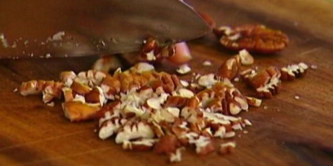 Рецепт овсянки с яблоками, клюквой и орехами пекан