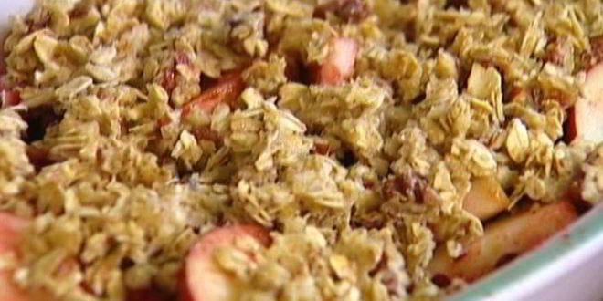 Рецепт овсянки с яблоками, клюквой и орехами пекан