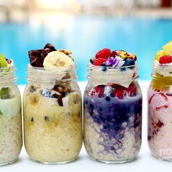 Рецепт Овсянки в банке с отрубями и фруктами