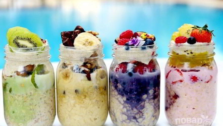Рецепт овсянки в банке с отрубями и фруктами
