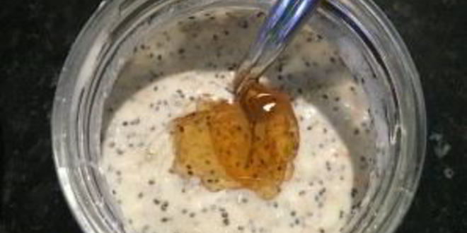 Рецепт овсянки в банке с отрубями и фруктами