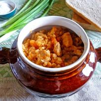 Каша с мясом в горшочке в духовке перловая