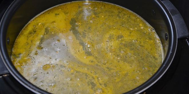 Рецепт перловой каши с говяжьей тушенкой в мультиварке