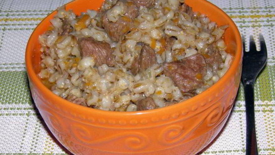 Рецепт перловой каши с мясом в мультиварке
